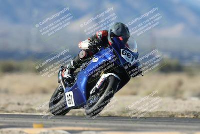 media/Dec-07-2025-CVMA (Sun) [[3e7d2de5dc]]/Race 1-Formula Superbike-Supersport Open (Holeshot)/